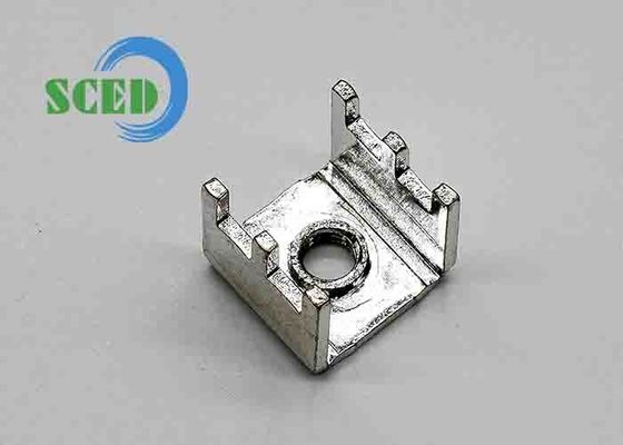 Phân phối điện dễ dàng với phụ kiện đầu nối và mô-men xoắn 10 Lbf.in